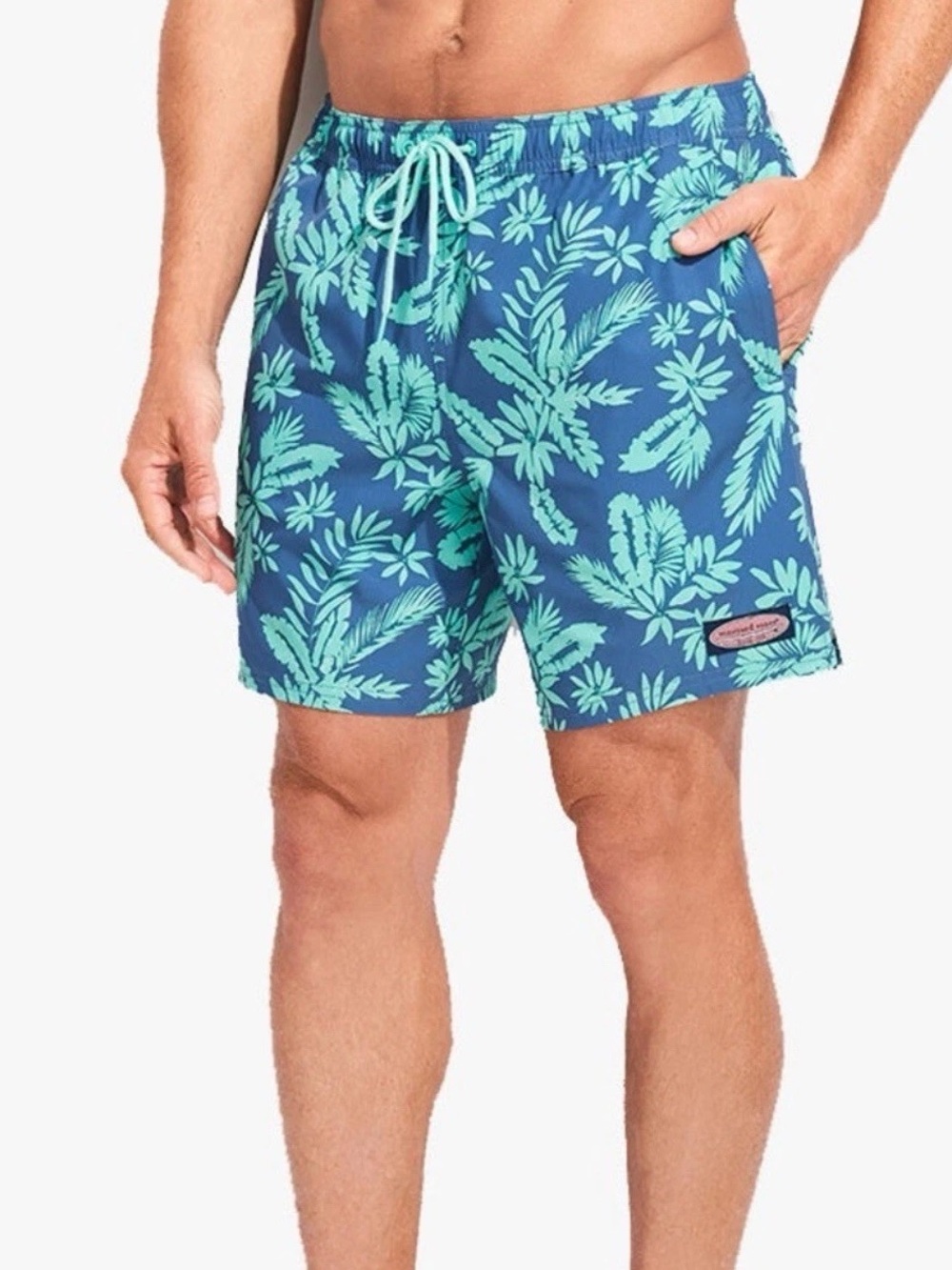 Vineyard Vines Men’s Chappy Swim Trunks Medium Blue Green Tropical Print Lined